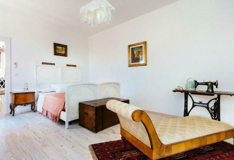 带海景的复工套房, Villa Francesca Luxury