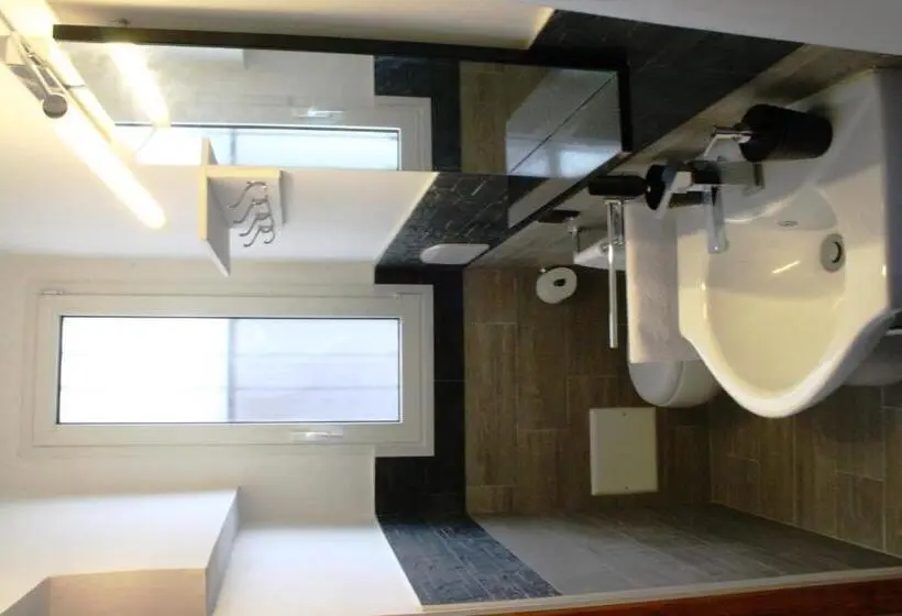 １ベッドルームペントハウスアパート, Residenza Santa Lucia B&b
