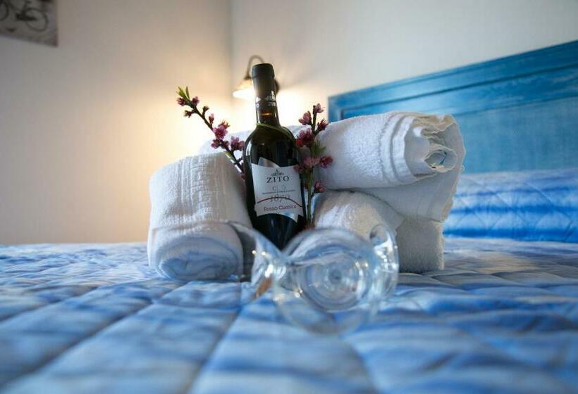 شقة غرفة واحدة مطلة على البحر, B&b Casale Pietrantica Tropea