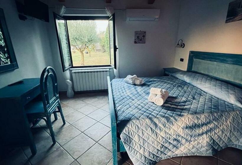 شقة غرفة واحدة مطلة على البحر, B&b Casale Pietrantica Tropea