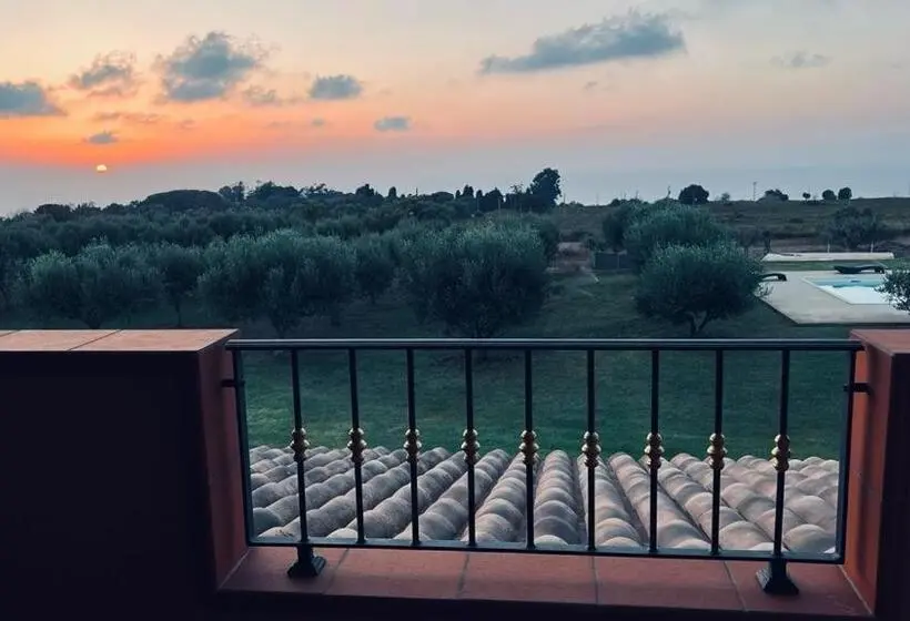 اتاق خانوادگی با چشم‌انداز دریا, B&b Casale Pietrantica Tropea