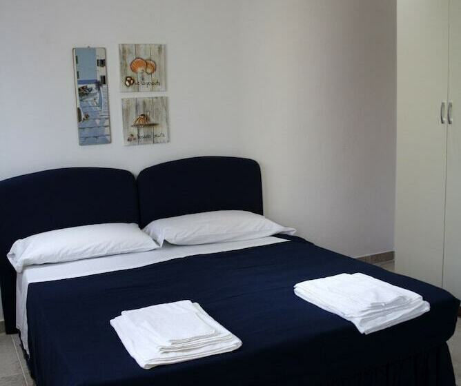 Четырехместный Номер Стандарт, Hibiscus Villasimius B&b