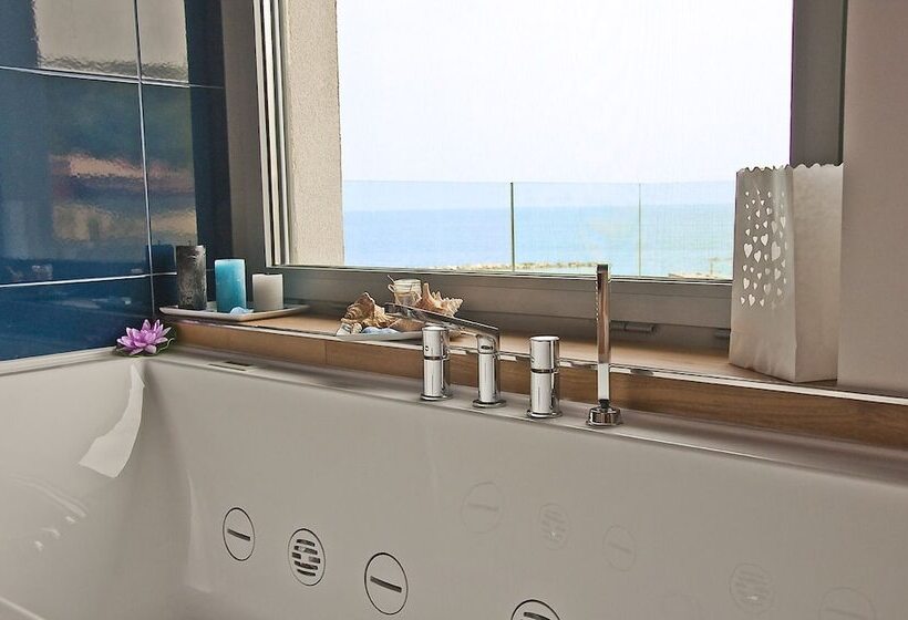 إستوديو بريميوم, Ambruosi Village Resort & Spa