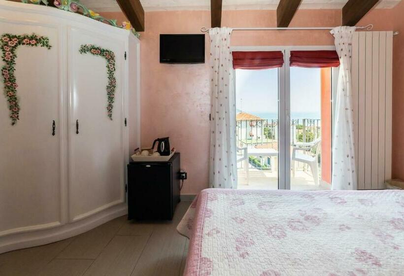 海景标准间带阳台, Il Viaggio