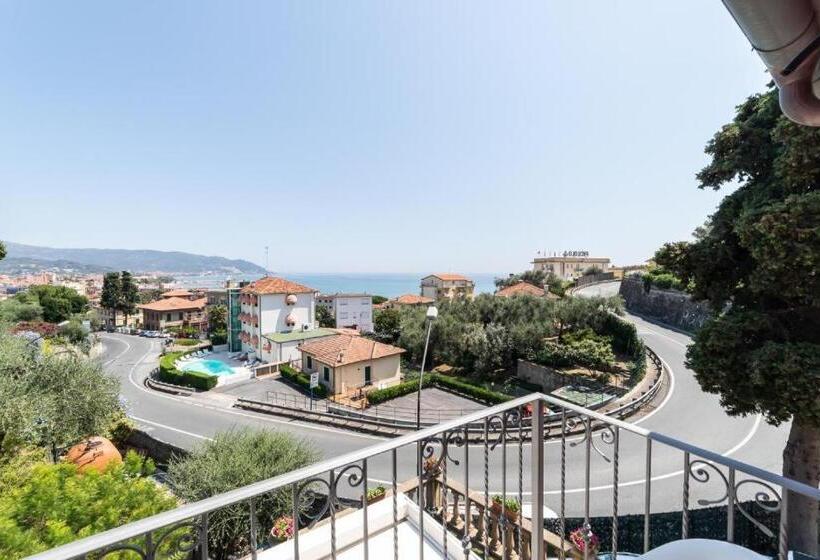 海景标准间带阳台, Il Viaggio