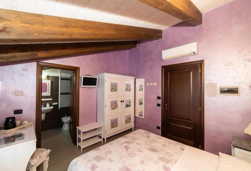 标准间带山景, Il Viaggio