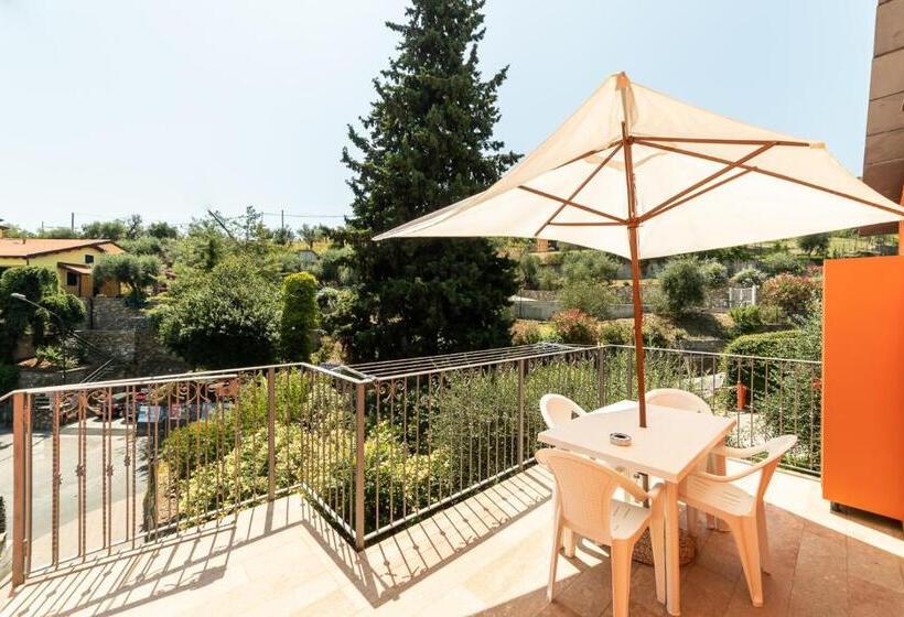 标准间带山景, Il Viaggio