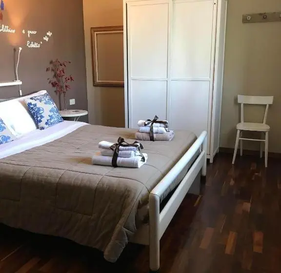 Chambre Standard Vue Jardin, La Combriccola
