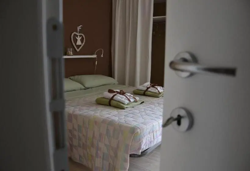 Chambre Standard, La Combriccola