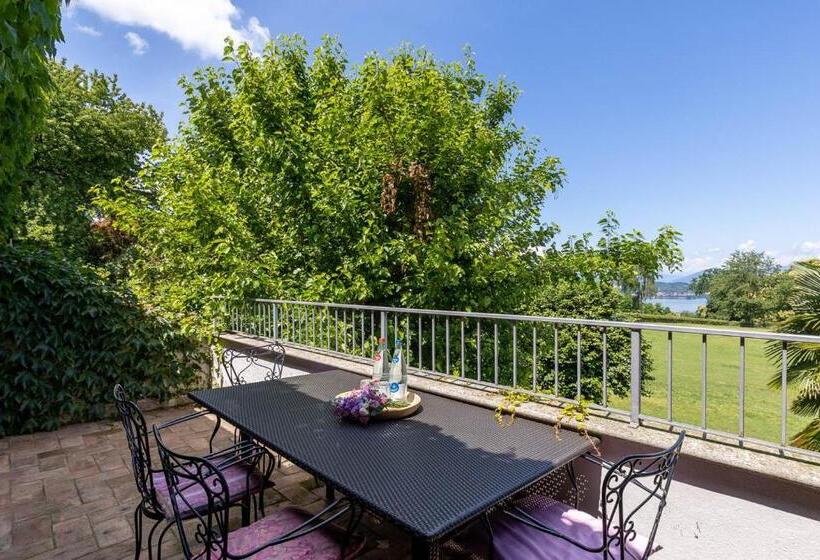 1 Bedroom Apartment Lake View, La Cucchetta
