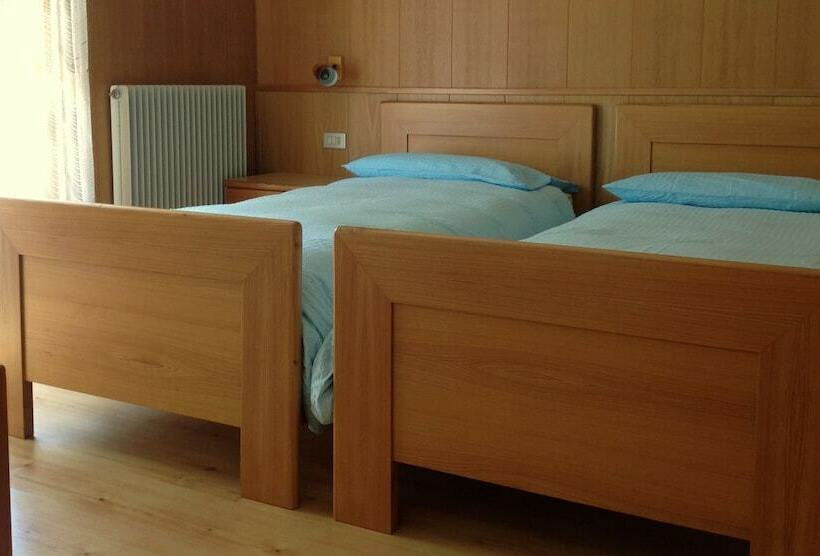 غرفة قياسية رباعية, Belvedere