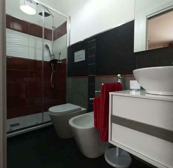 豪华三人间, B&b Omer