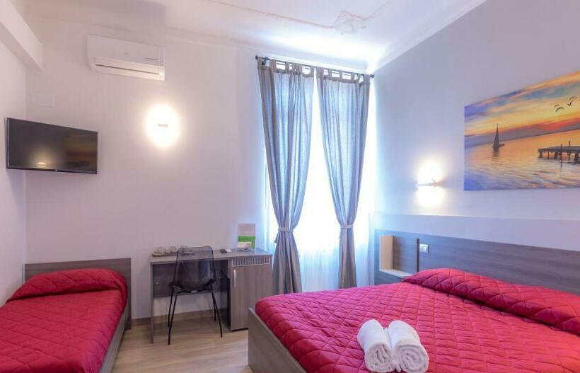 اتاق سه نفره دلوکس با چشمانداز دریا, A&g Affittacamere