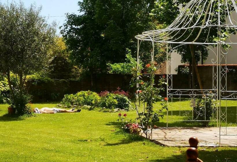 חדר סטנדרט, Fiori Di Maggio