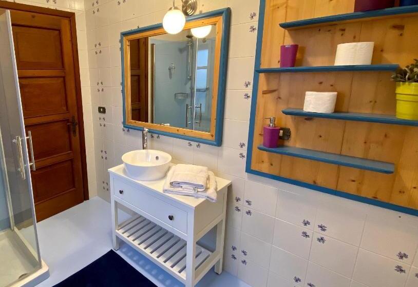 חדר דלוקס, Fiori Di Maggio