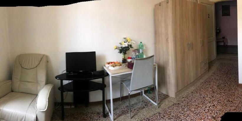 اتاق استاندارد سه نفره, Affittacamere La Musa