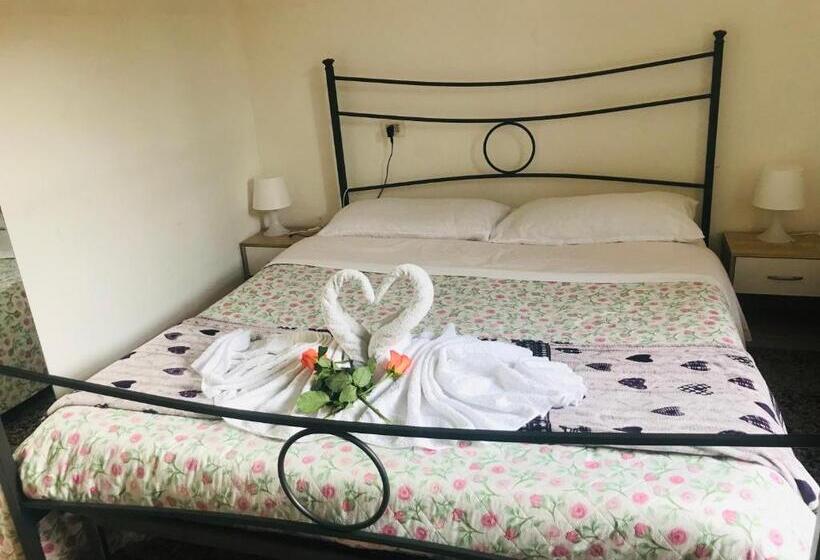 اتاق استاندارد سه نفره, Affittacamere La Musa