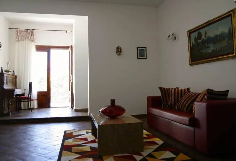 スイート（家族用）, Petralava Etna B&b