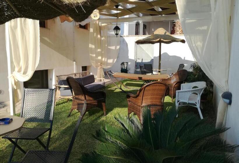 חדר סטנדרט לארבעה, B&b Aira Te Finu