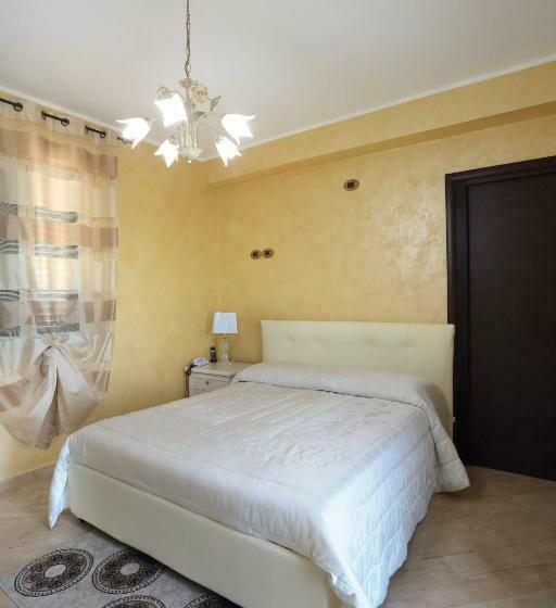 غرفة قياسية مزوَّدة بتراس, Villa Etna Sea