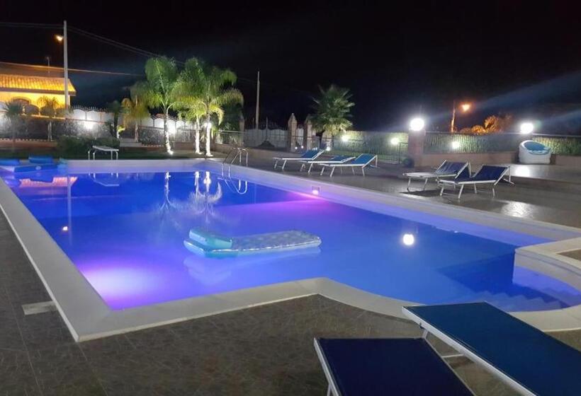 غرفة قياسية رباعية, Villa Etna Sea