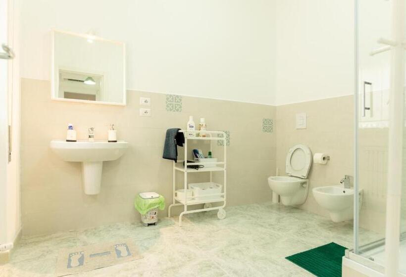 اتاق لوکس, Archita Guest House