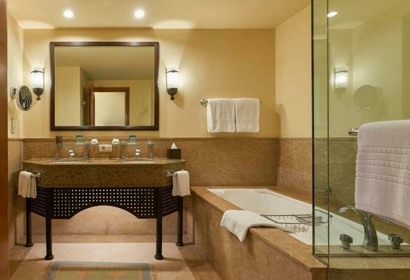 غرفة سوبيريور سرير كينج, Four Seasons Resort Sharm El Sheikh