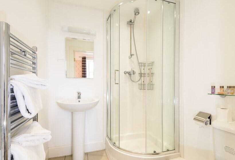 غرفة عائلية, The Atholl Palace