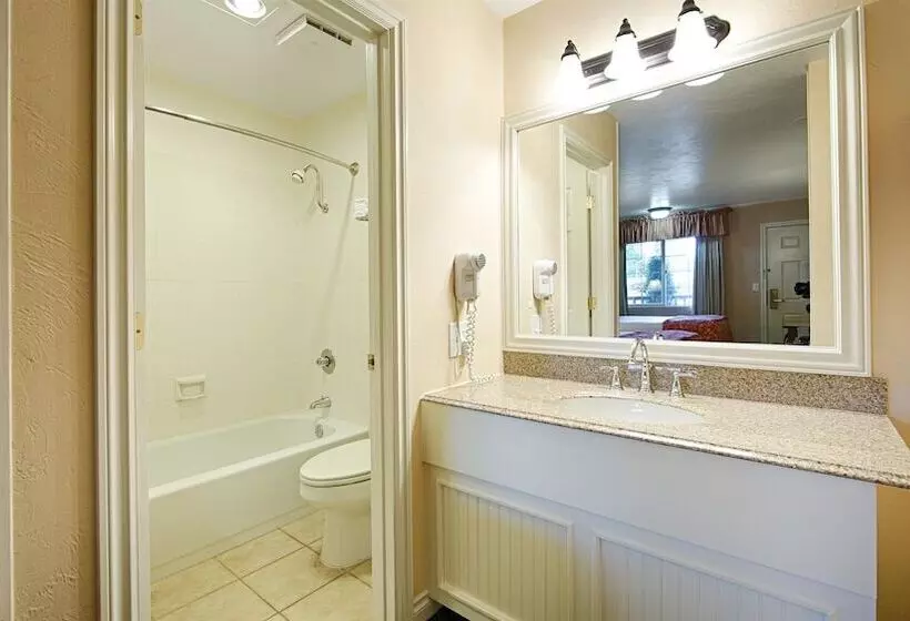 ２ダブルベッドのスタンダードルーム, Best Western Country Lane Inn