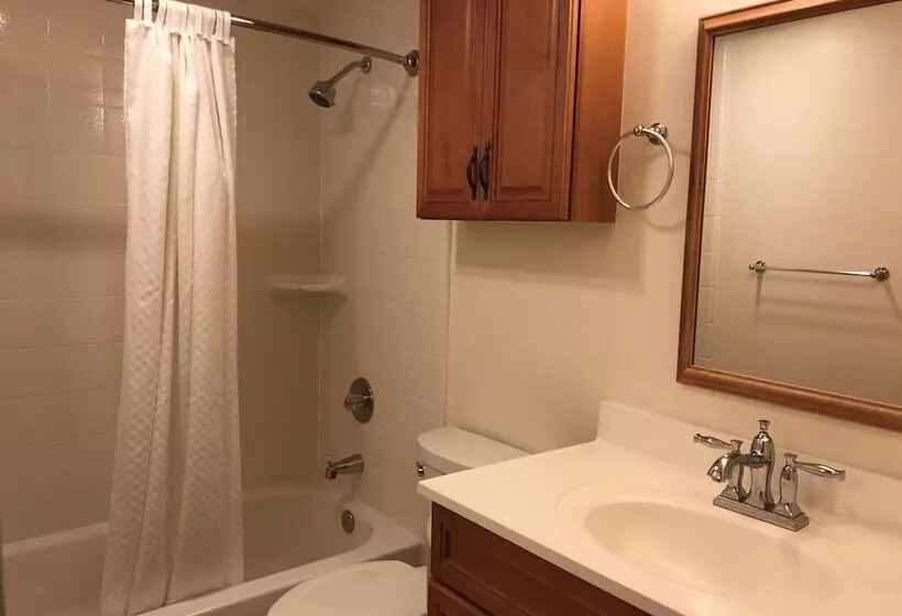 スイート, Best Western Country Lane Inn