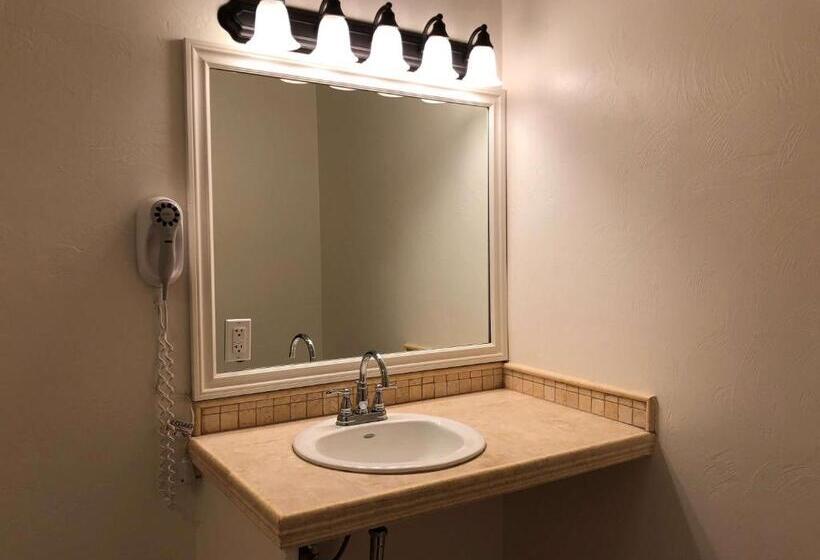 غرفة قياسية لذوى الاحتياجات الخاصة, Best Western Country Lane Inn