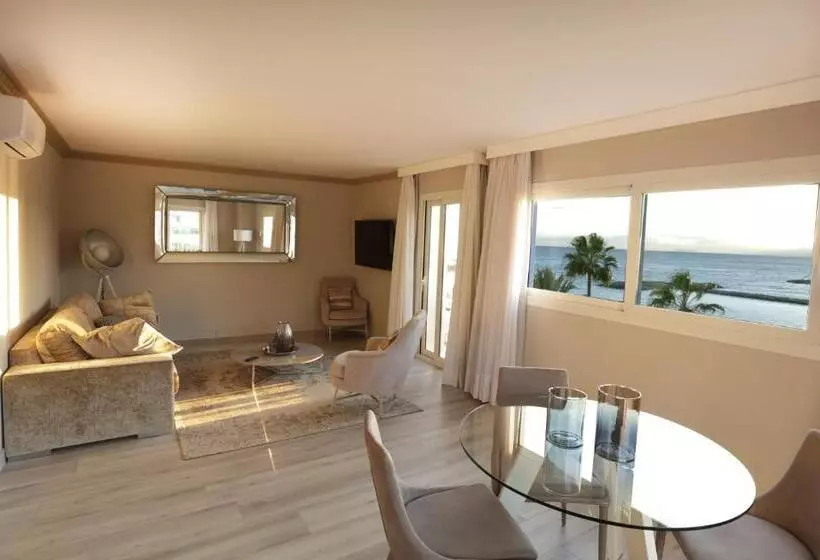 سوییت سوپریور, Boutique Hotel B51