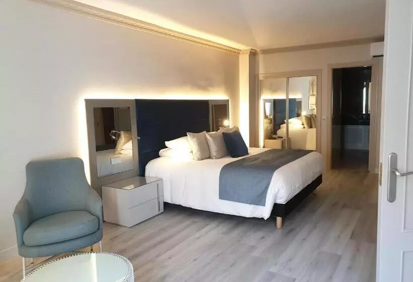 سوییت سوپریور, Boutique Hotel B51