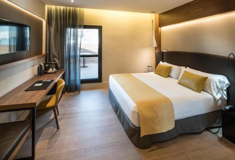 Номер Deluxe, Catalonia Eixample 1864