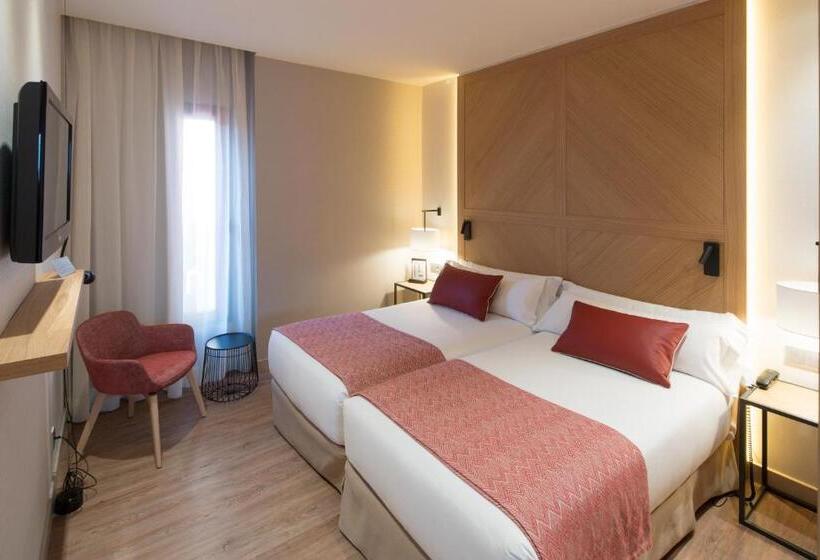 Номер Executive, Catalonia Eixample 1864