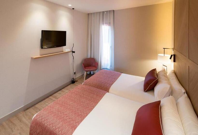 Номер Executive, Catalonia Eixample 1864