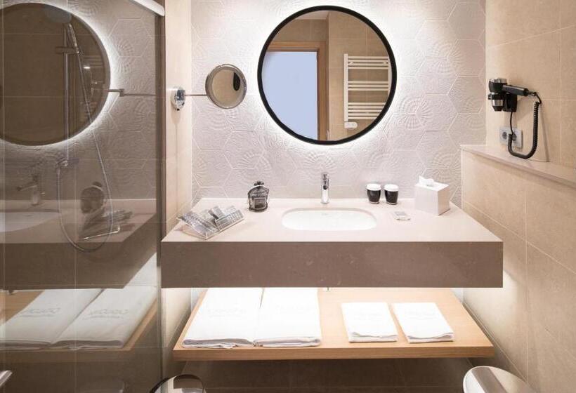 Семейный Номер, Catalonia Eixample 1864