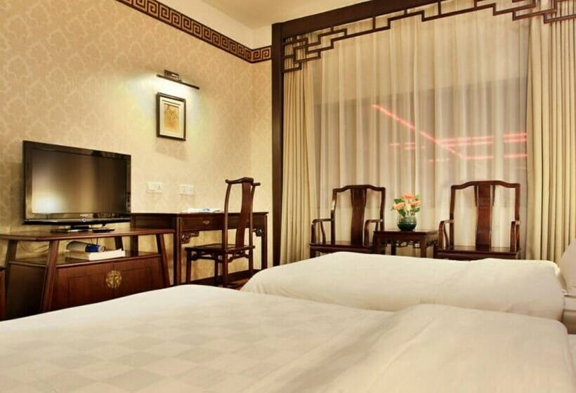 Номер Стандарт, Guilin Park