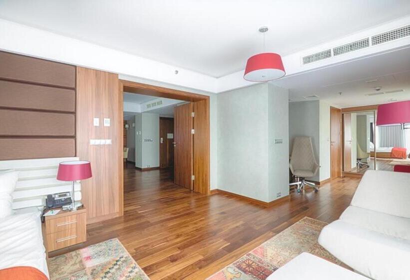 Presidential Suite, Holiday Inn Krakow City Centre, An Ihg