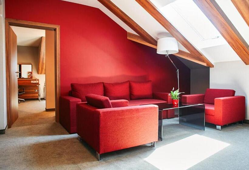 Полулюкс, Holiday Inn Krakow City Centre, An Ihg