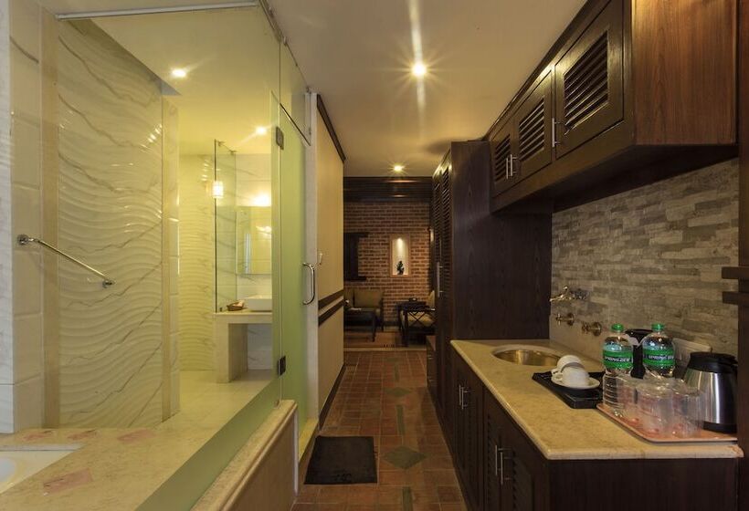 سوییت لوکس, Marshyangdi