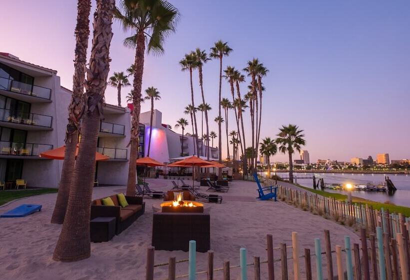 带观景的豪华间, Maya   A Doubletree By Hilton