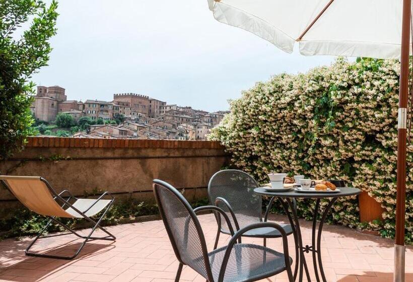 Chambre Supérieure Vue Ville, Minerva