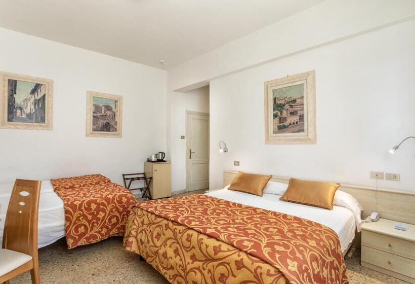 Chambre Triple Economy, Minerva