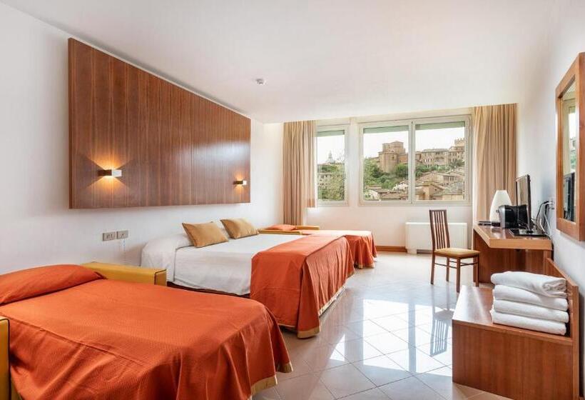 Chambre Quadruple Supérieure, Minerva