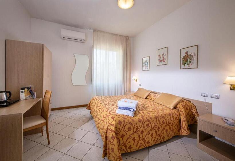 Chambre Economy, Minerva