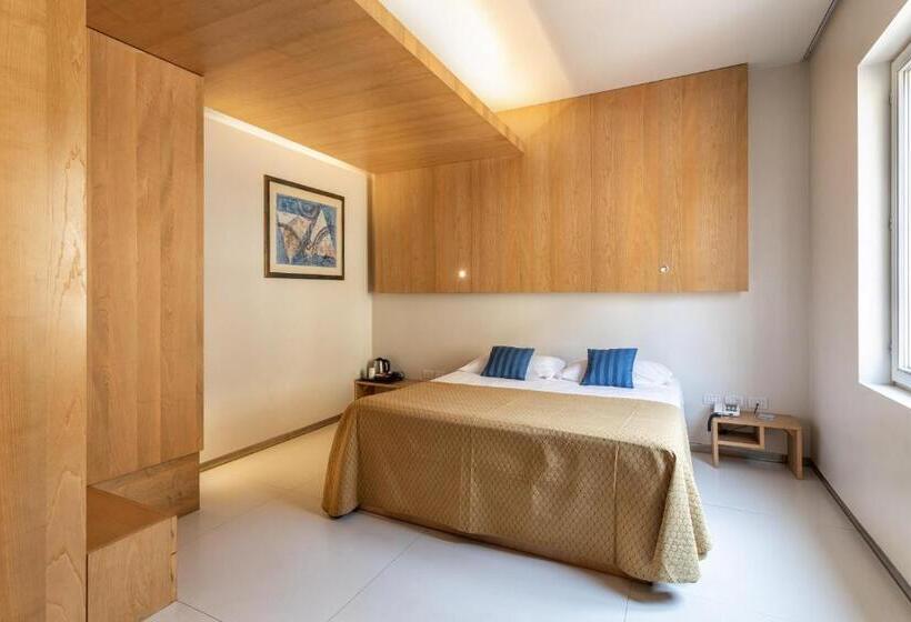 Chambre Economy, Minerva