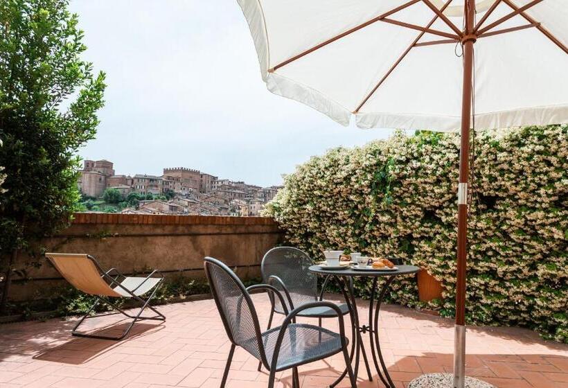 Chambre Supérieure Vue Ville, Minerva