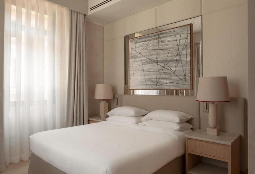 اتاق استاندارد با تخت بزرگ, Park Hyatt Milano