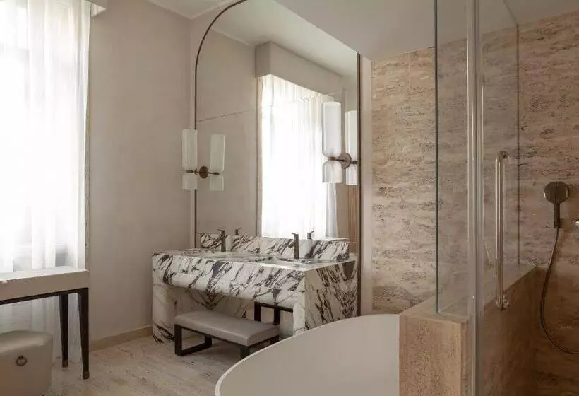 سوییت جونیور, Park Hyatt Milano